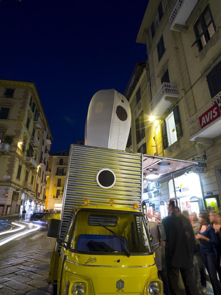 slideshow image