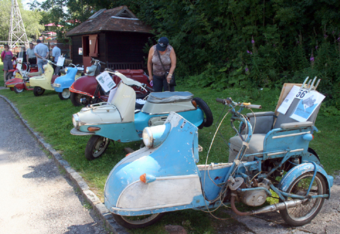 slideshow image
